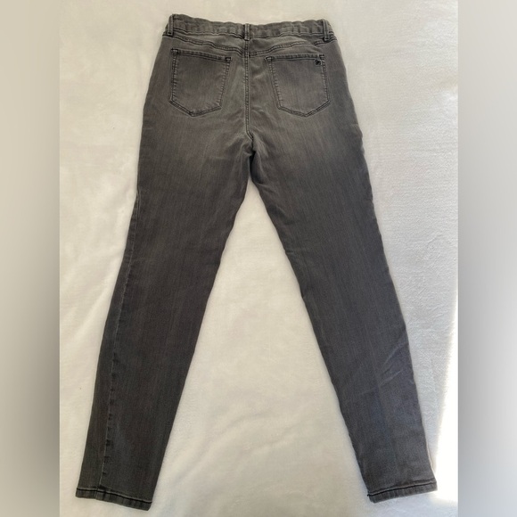 Jessica Simpson High Rise Skinny Jeans Size 12 - Picture 2 of 5